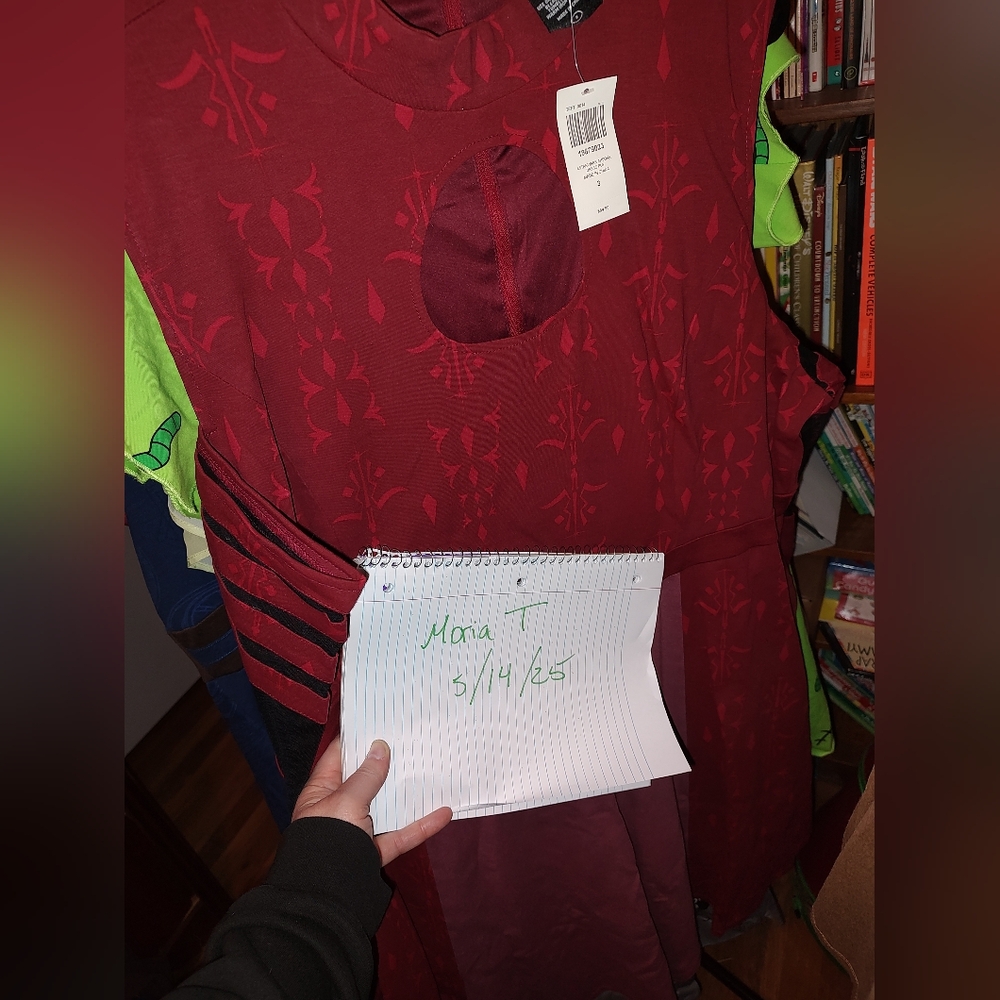 Her Universe Ahsoka Red Dress Plus Size 3 BNWT